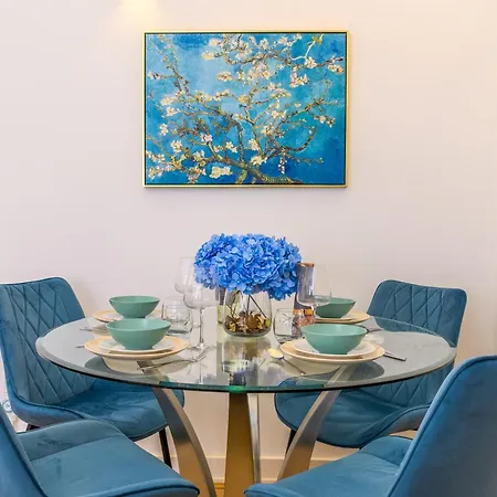 Two Bed Apartment By Livestay Short Lets & Serviced Accommodation London Near Oxford Circus Exterior photo