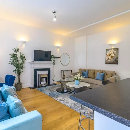 Two Bed Apartment By Livestay Short Lets & Serviced Accommodation London Near Oxford Circus Exterior photo