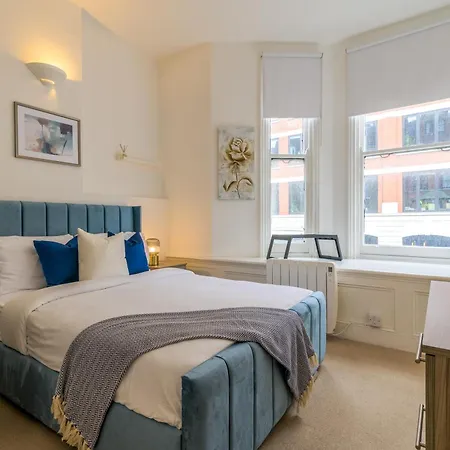 Two Bed Apartment By Livestay Short Lets & Serviced Accommodation London Near Oxford Circus Exterior photo