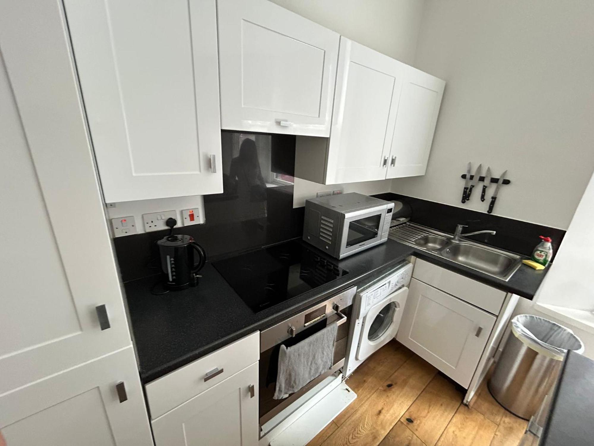 Two Bed By Livestay Short Lets & Serviced Near Oxford Circus Appartement Londres