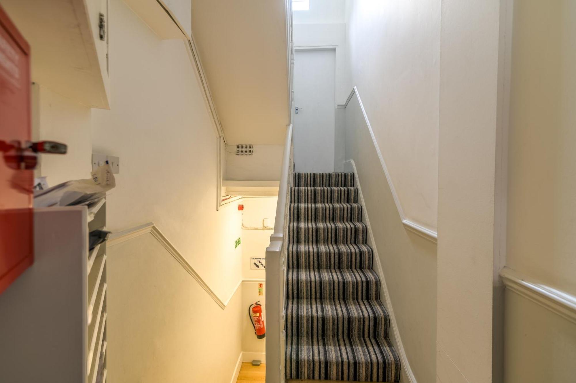 Two Bed By Livestay Short Lets & Serviced Near Oxford Circus Appartement *