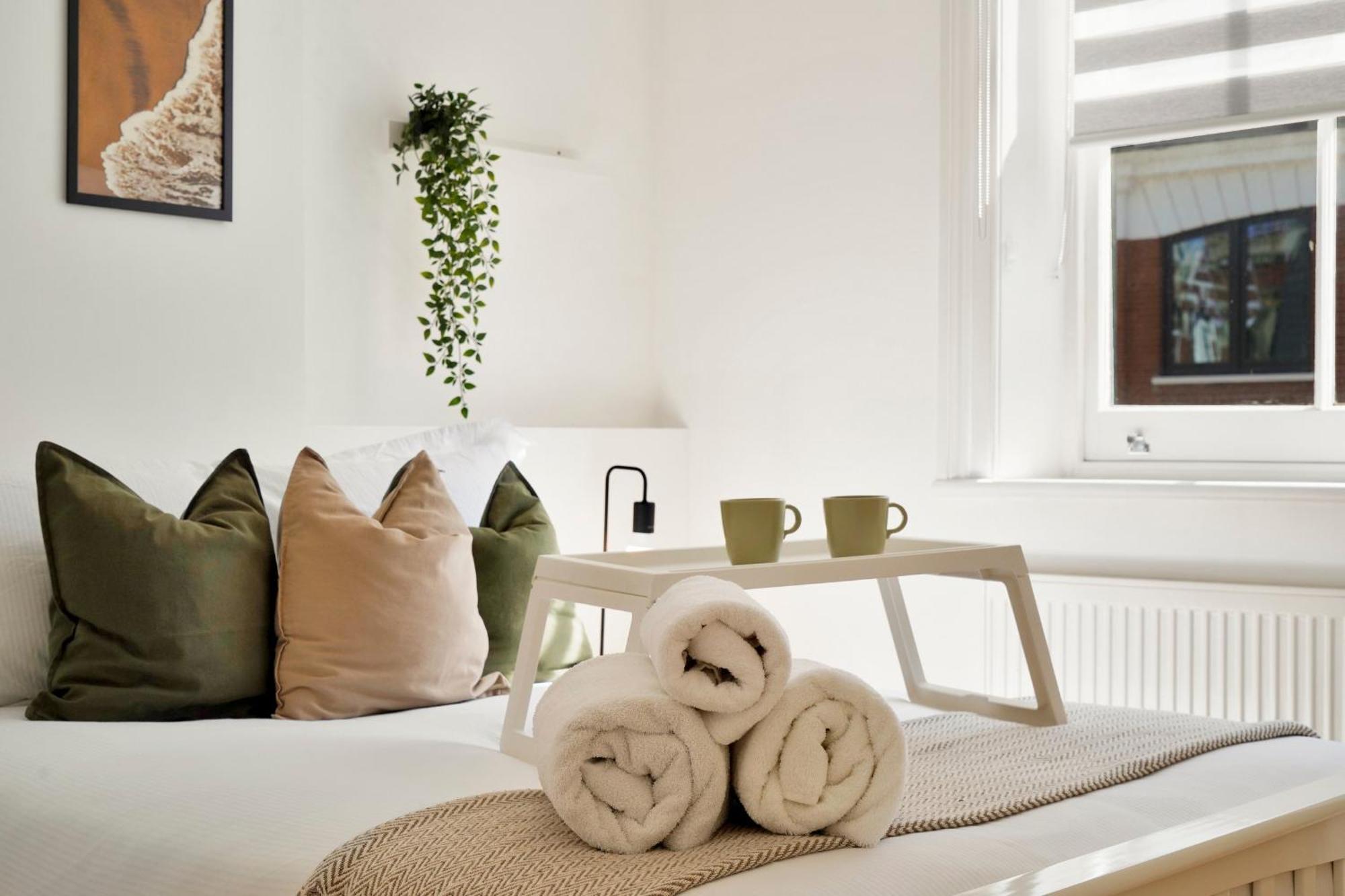 Two Bed By Livestay Short Lets & Serviced Near Oxford Circus Appartement *