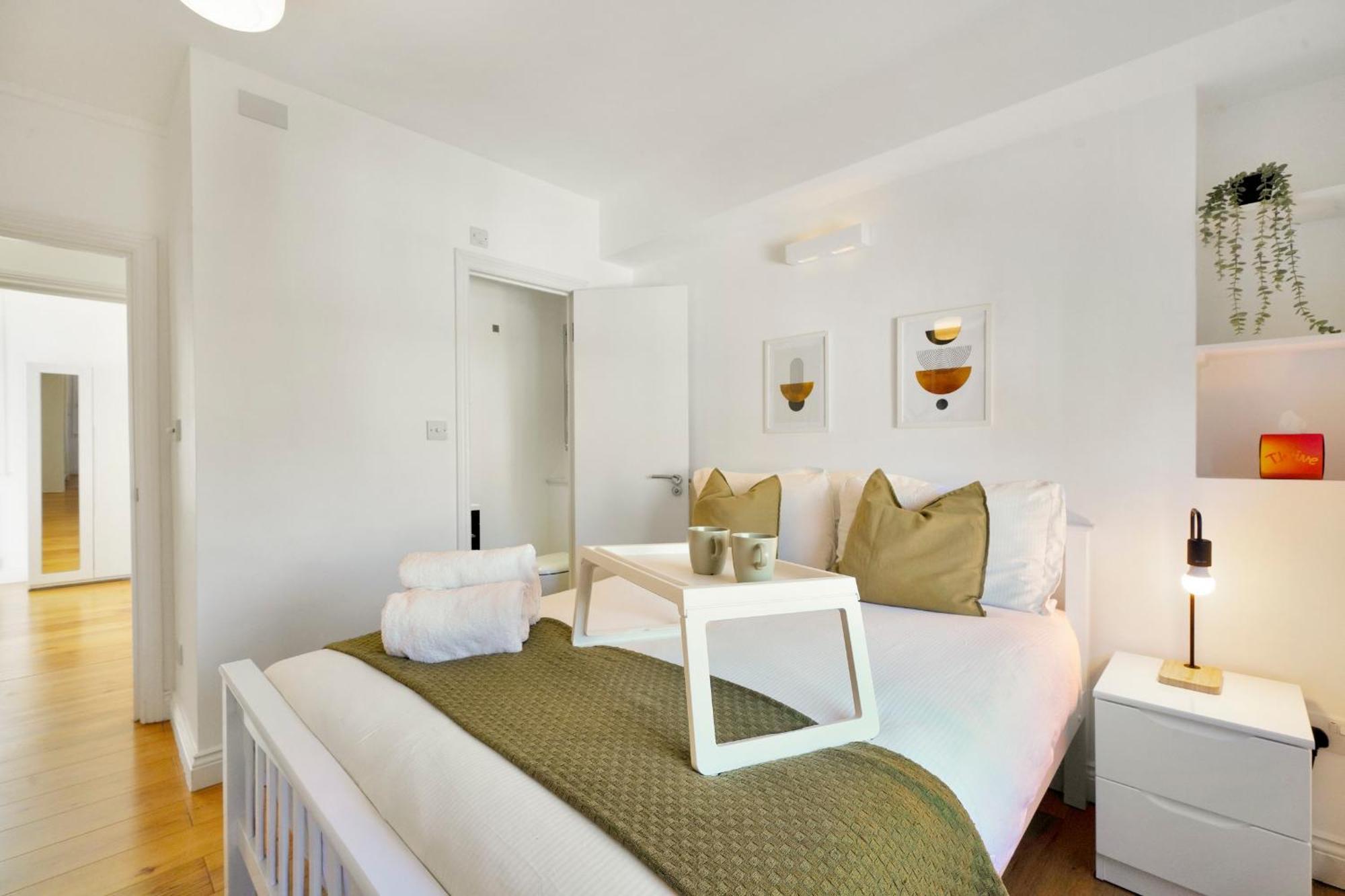 Two Bed By Livestay Short Lets & Serviced Near Oxford Circus Appartement Londres